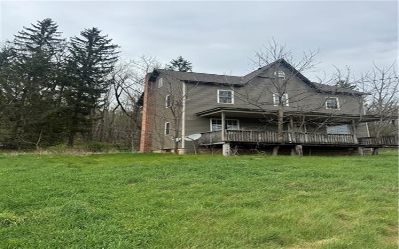 415 Schoolhouse Rd, Stoystown, 15563, 4 Bedrooms Bedrooms, ,1 BathroomBathrooms,Residential,For Sale,Schoolhouse Rd,1754782
