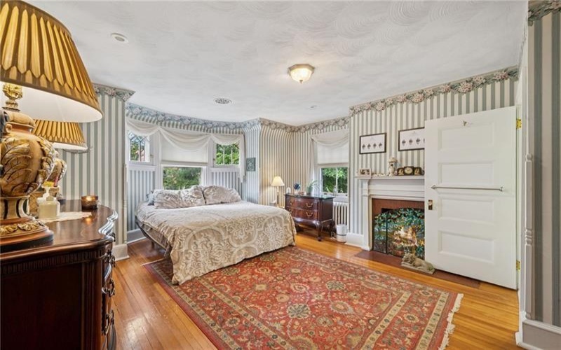 126 Fayette Street, Johnstown, 15905, 5 Bedrooms Bedrooms, 11 Rooms Rooms,3.2 BathroomsBathrooms,Residential,For Sale,Fayette Street,1754913