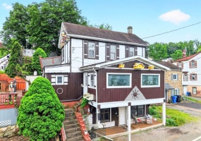 571 MAIN STREET, NORTH HUNTINGDON, 15642, 3 Bedrooms Bedrooms, 10 Rooms Rooms,2 BathroomsBathrooms,Residential,For Sale,MAIN STREET,1754921