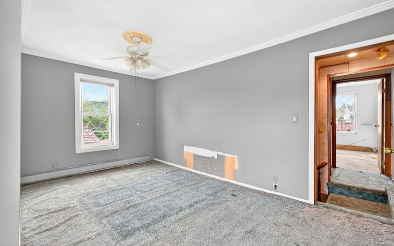 571 MAIN STREET, NORTH HUNTINGDON, 15642, 3 Bedrooms Bedrooms, 10 Rooms Rooms,2 BathroomsBathrooms,Residential,For Sale,MAIN STREET,1754921