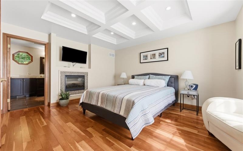 261 Finnin Road, New Kensington, 15068, 3 Bedrooms Bedrooms, 10 Rooms Rooms,2.1 BathroomsBathrooms,Residential,For Sale,Finnin Road,1755015