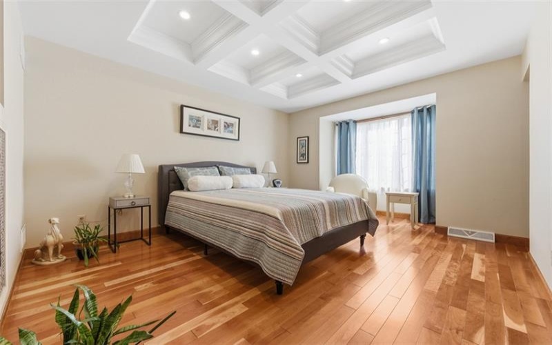 261 Finnin Road, New Kensington, 15068, 3 Bedrooms Bedrooms, 10 Rooms Rooms,2.1 BathroomsBathrooms,Residential,For Sale,Finnin Road,1755015
