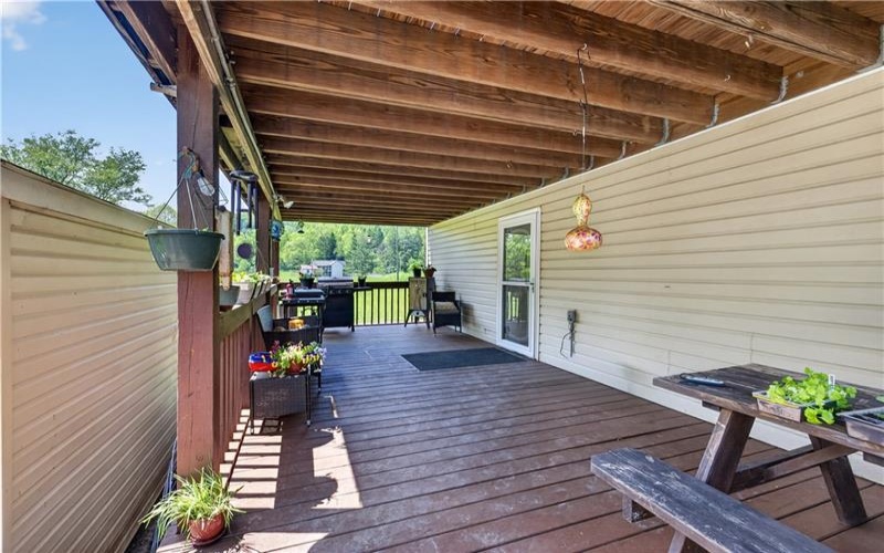 201 Main St, New Freeport, 15352, 3 Bedrooms Bedrooms, 9 Rooms Rooms,2 BathroomsBathrooms,Residential,For Sale,Main St,1755043
