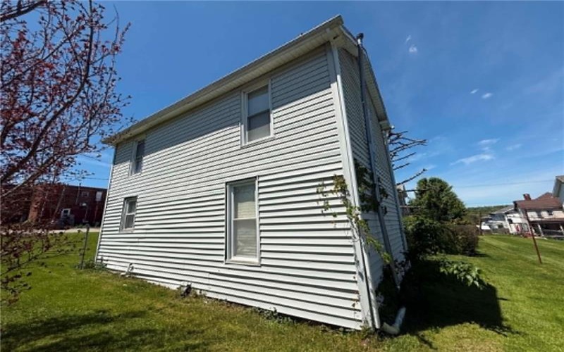14 CHURCH STREET, Masontown, 15461, 6 Bedrooms Bedrooms, ,3 BathroomsBathrooms,Residential,For Sale,CHURCH STREET,1755058