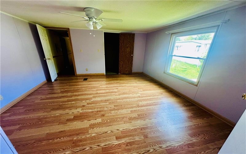 142 East Alley, waynesburg, 15370, 3 Bedrooms Bedrooms, ,2 BathroomsBathrooms,Residential,For Sale,East Alley,1755075