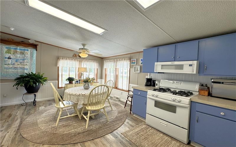 114 Brent Lane, Somerset, 15501, 3 Bedrooms Bedrooms, 5 Rooms Rooms,2 BathroomsBathrooms,Residential,For Sale,Brent Lane,1755113