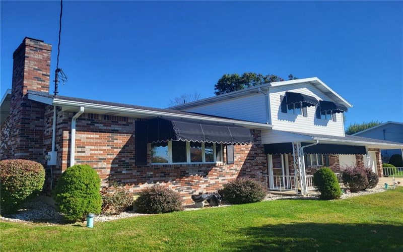 44 Clover Dr, Latrobe, 15650, 3 Bedrooms Bedrooms, 8 Rooms Rooms,2 BathroomsBathrooms,Residential,For Sale,Clover Dr,1755122