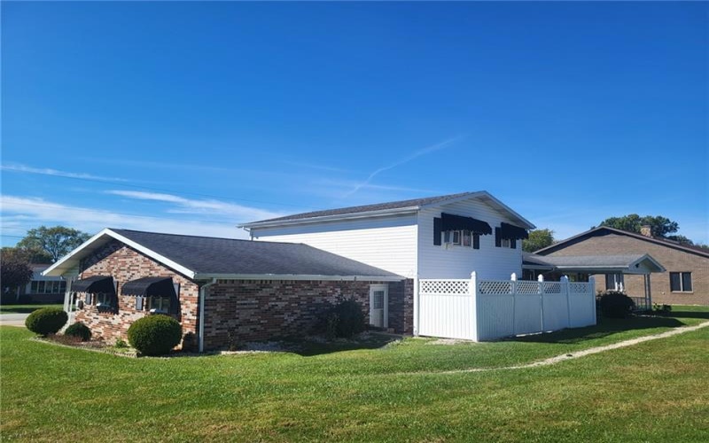 44 Clover Dr, Latrobe, 15650, 3 Bedrooms Bedrooms, 8 Rooms Rooms,2 BathroomsBathrooms,Residential,For Sale,Clover Dr,1755122