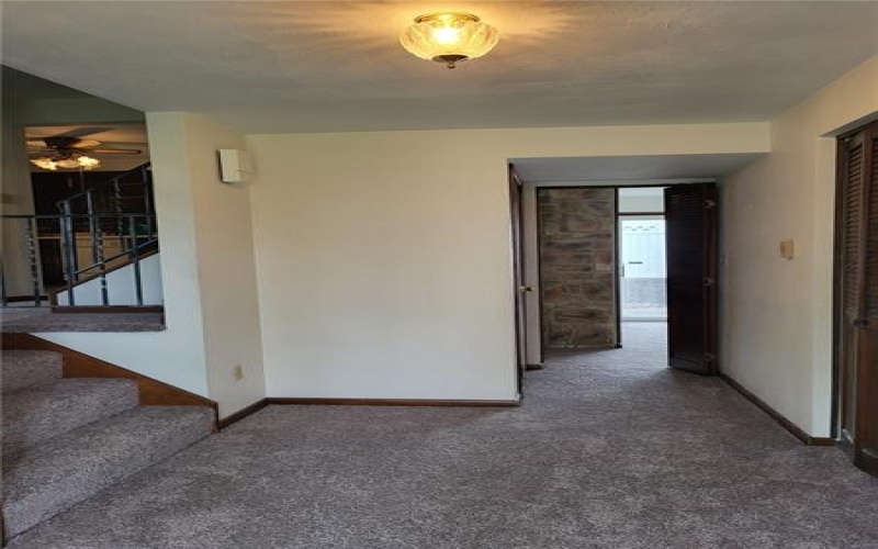 44 Clover Dr, Latrobe, 15650, 3 Bedrooms Bedrooms, 8 Rooms Rooms,2 BathroomsBathrooms,Residential,For Sale,Clover Dr,1755122
