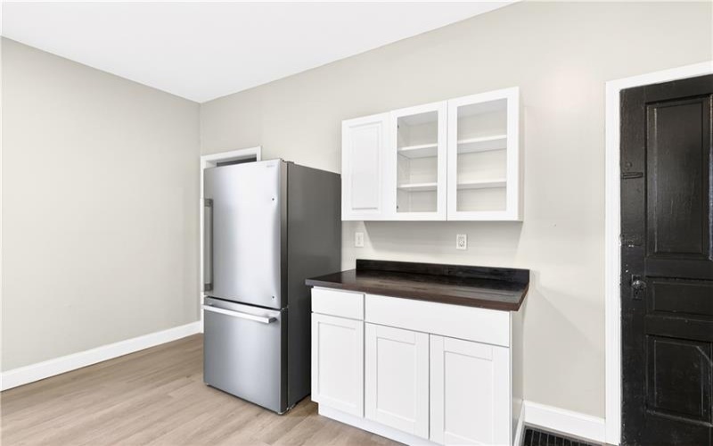 208 Wood Street, Bellle Vernon, 15012, 2 Bedrooms Bedrooms, 5 Rooms Rooms,1 BathroomBathrooms,Residential,For Sale,Wood Street,1755143