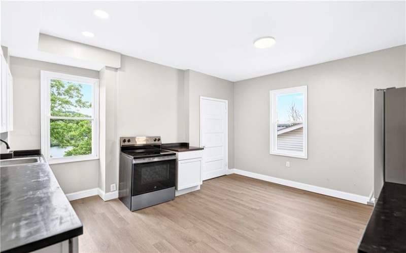 208 Wood Street, Bellle Vernon, 15012, 2 Bedrooms Bedrooms, 5 Rooms Rooms,1 BathroomBathrooms,Residential,For Sale,Wood Street,1755143