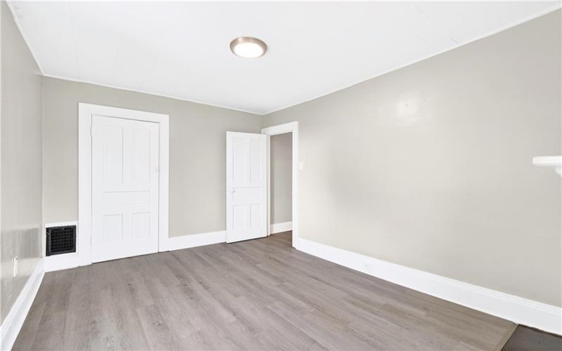 208 Wood Street, Bellle Vernon, 15012, 2 Bedrooms Bedrooms, 5 Rooms Rooms,1 BathroomBathrooms,Residential,For Sale,Wood Street,1755143