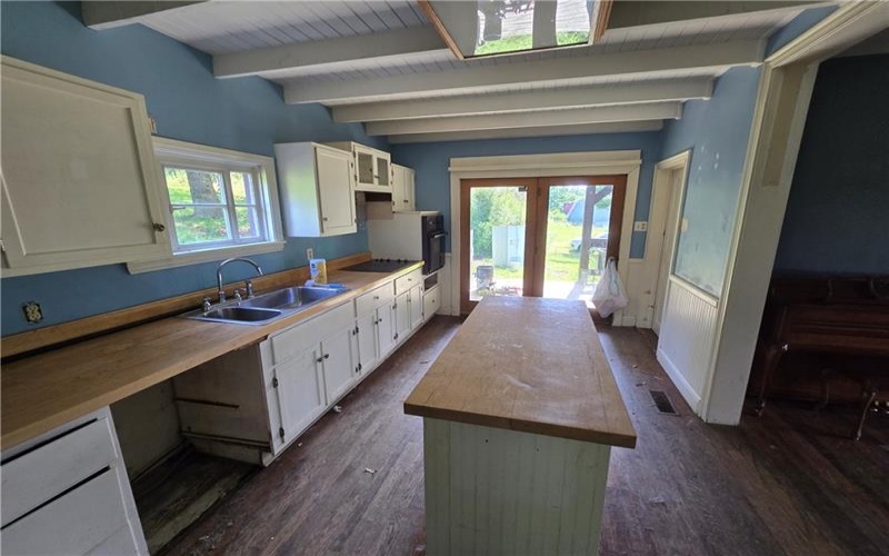 76 Rainey, Eighty Four, 15330, 4 Bedrooms Bedrooms, ,1.1 BathroomsBathrooms,Farm-acreage-lot,For Sale,Barn60x50,pole50x30,garage,Rainey,1755164