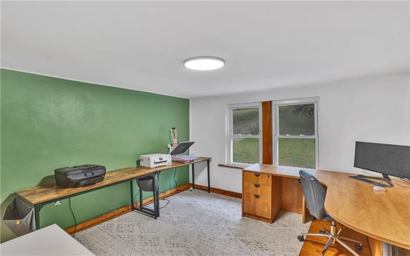 7661 Pennsylvania Ave, Irwin, 15642, 3 Bedrooms Bedrooms, 9 Rooms Rooms,3 BathroomsBathrooms,Residential,For Sale,Pennsylvania Ave,1755172