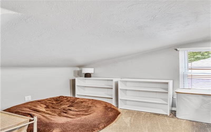 7661 Pennsylvania Ave, Irwin, 15642, 3 Bedrooms Bedrooms, 9 Rooms Rooms,3 BathroomsBathrooms,Residential,For Sale,Pennsylvania Ave,1755172