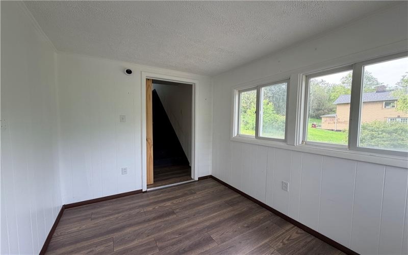33 Hubbard Rd, Burgettstown, 15021, 2 Bedrooms Bedrooms, 5 Rooms Rooms,1.1 BathroomsBathrooms,Residential,For Sale,Hubbard Rd,1755204