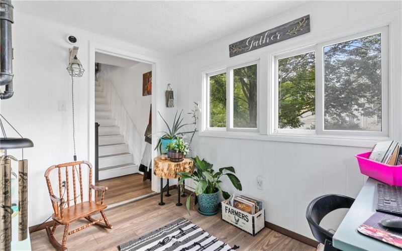 33 Hubbard Rd, Burgettstown, 15021, 2 Bedrooms Bedrooms, 5 Rooms Rooms,1.1 BathroomsBathrooms,Residential,For Sale,Hubbard Rd,1755204