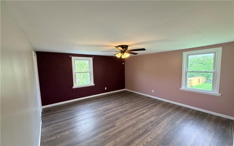 33 Hubbard Rd, Burgettstown, 15021, 2 Bedrooms Bedrooms, 5 Rooms Rooms,1.1 BathroomsBathrooms,Residential,For Sale,Hubbard Rd,1755204