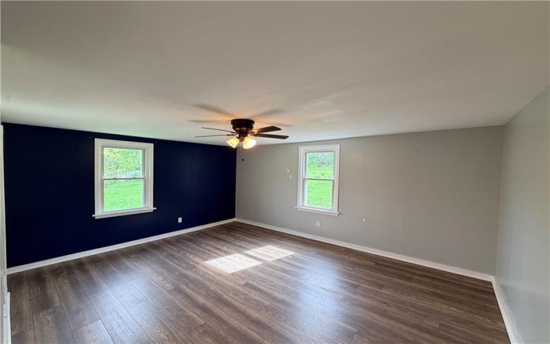 33 Hubbard Rd, Burgettstown, 15021, 2 Bedrooms Bedrooms, 5 Rooms Rooms,1.1 BathroomsBathrooms,Residential,For Sale,Hubbard Rd,1755204