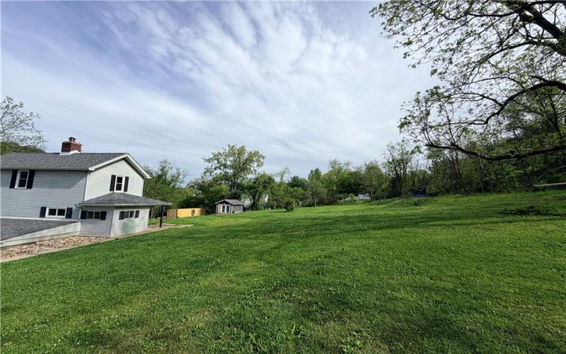 33 Hubbard Rd, Burgettstown, 15021, 2 Bedrooms Bedrooms, 5 Rooms Rooms,1.1 BathroomsBathrooms,Residential,For Sale,Hubbard Rd,1755204