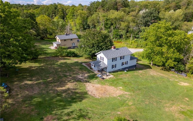 33 Hubbard Rd, Burgettstown, 15021, 2 Bedrooms Bedrooms, 5 Rooms Rooms,1.1 BathroomsBathrooms,Residential,For Sale,Hubbard Rd,1755204