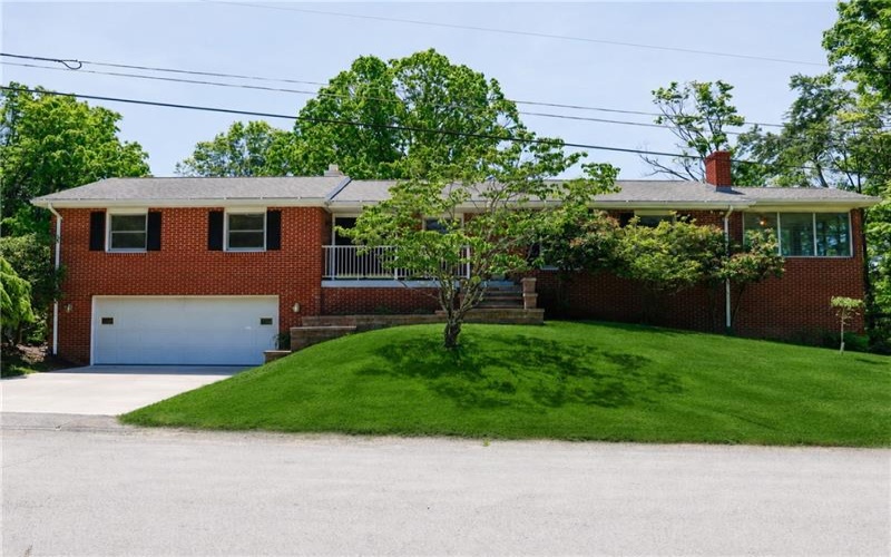 123 Hermitage Circle, Ligonier, 15658, 3 Bedrooms Bedrooms, 9 Rooms Rooms,2 BathroomsBathrooms,Residential,For Sale,Hermitage Circle,1755212