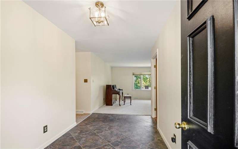 123 Hermitage Circle, Ligonier, 15658, 3 Bedrooms Bedrooms, 9 Rooms Rooms,2 BathroomsBathrooms,Residential,For Sale,Hermitage Circle,1755212