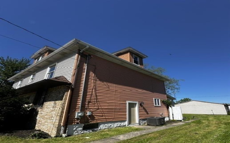 321 4th St, Derry, 15627, 4 Bedrooms Bedrooms, 9 Rooms Rooms,1.1 BathroomsBathrooms,Residential,For Sale,4th St,1755215