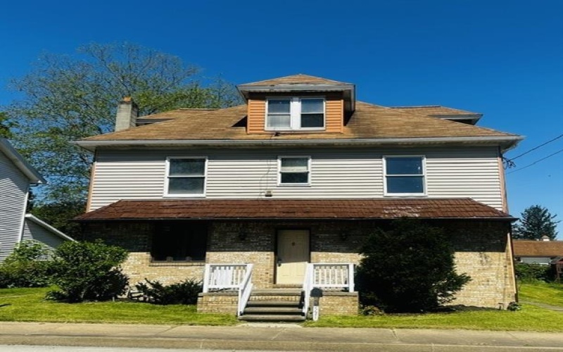 321 4th St, Derry, 15627, 4 Bedrooms Bedrooms, 9 Rooms Rooms,1.1 BathroomsBathrooms,Residential,For Sale,4th St,1755215