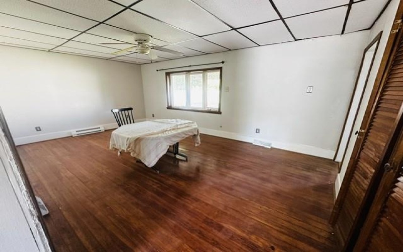 321 4th St, Derry, 15627, 4 Bedrooms Bedrooms, 9 Rooms Rooms,1.1 BathroomsBathrooms,Residential,For Sale,4th St,1755215