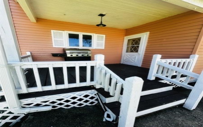 321 4th St, Derry, 15627, 4 Bedrooms Bedrooms, 9 Rooms Rooms,1.1 BathroomsBathrooms,Residential,For Sale,4th St,1755215