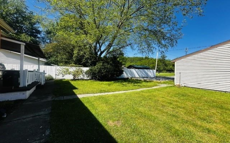 321 4th St, Derry, 15627, 4 Bedrooms Bedrooms, 9 Rooms Rooms,1.1 BathroomsBathrooms,Residential,For Sale,4th St,1755215