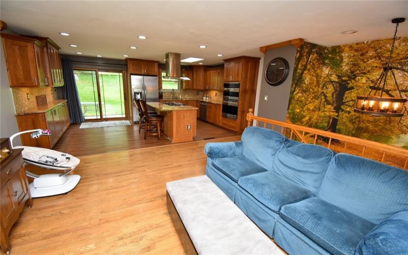 133 Baer Rd, Smock, 15480, 3 Bedrooms Bedrooms, ,1.1 BathroomsBathrooms,Residential,For Sale,Baer Rd,1755541