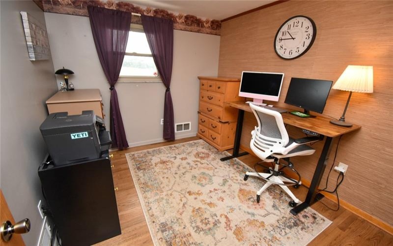 133 Baer Rd, Smock, 15480, 3 Bedrooms Bedrooms, ,1.1 BathroomsBathrooms,Residential,For Sale,Baer Rd,1755541
