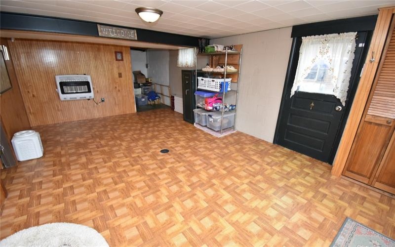 133 Baer Rd, Smock, 15480, 3 Bedrooms Bedrooms, ,1.1 BathroomsBathrooms,Residential,For Sale,Baer Rd,1755541