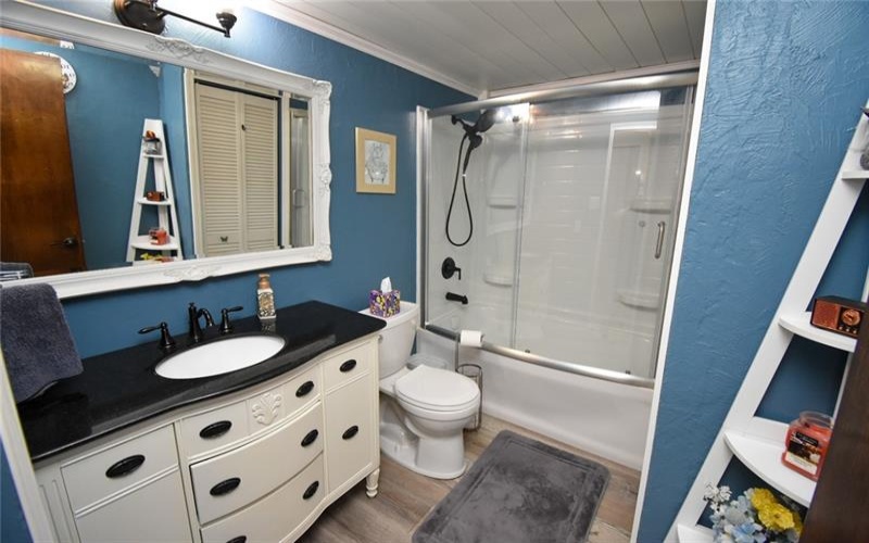 133 Baer Rd, Smock, 15480, 3 Bedrooms Bedrooms, ,1.1 BathroomsBathrooms,Residential,For Sale,Baer Rd,1755541