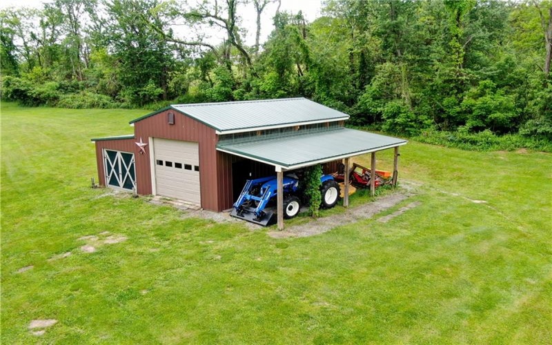 133 Baer Rd, Smock, 15480, 3 Bedrooms Bedrooms, ,1.1 BathroomsBathrooms,Residential,For Sale,Baer Rd,1755541