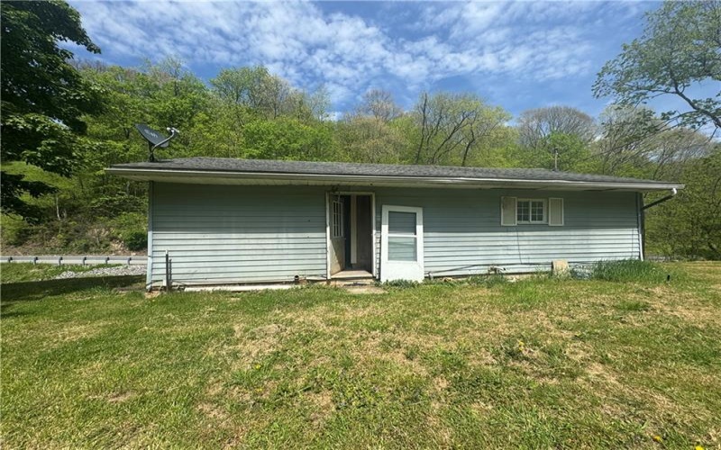 371 Garner Run Rd, Waynesburg, 15370, 3 Bedrooms Bedrooms, ,1 BathroomBathrooms,Residential,For Sale,Garner Run Rd,1755581