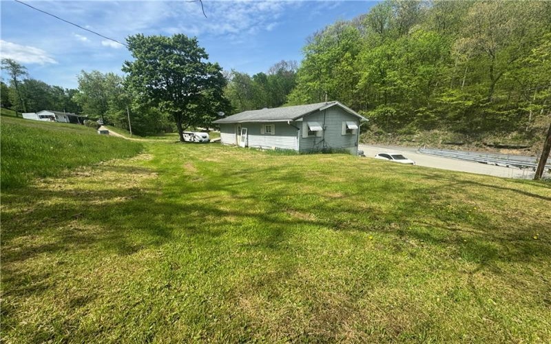 371 Garner Run Rd, Waynesburg, 15370, 3 Bedrooms Bedrooms, ,1 BathroomBathrooms,Residential,For Sale,Garner Run Rd,1755581