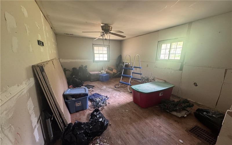 371 Garner Run Rd, Waynesburg, 15370, 3 Bedrooms Bedrooms, ,1 BathroomBathrooms,Residential,For Sale,Garner Run Rd,1755581