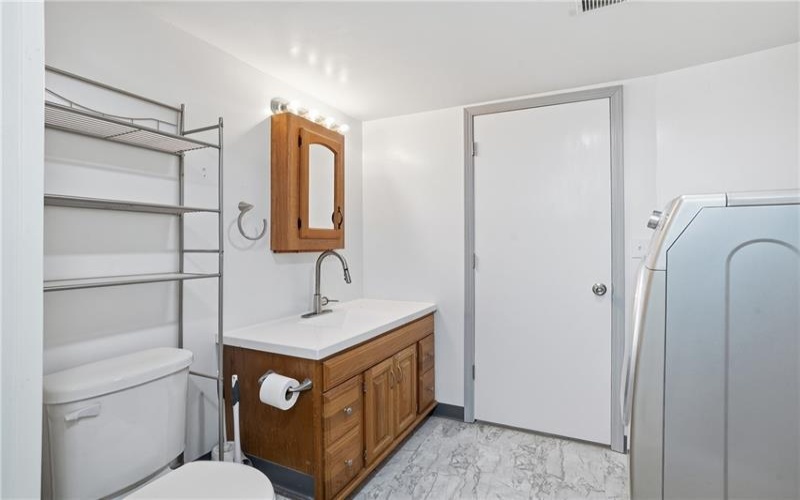 27 1st St, Slovan, 15078, ,Multi-unit,For Sale,1st St,1755582