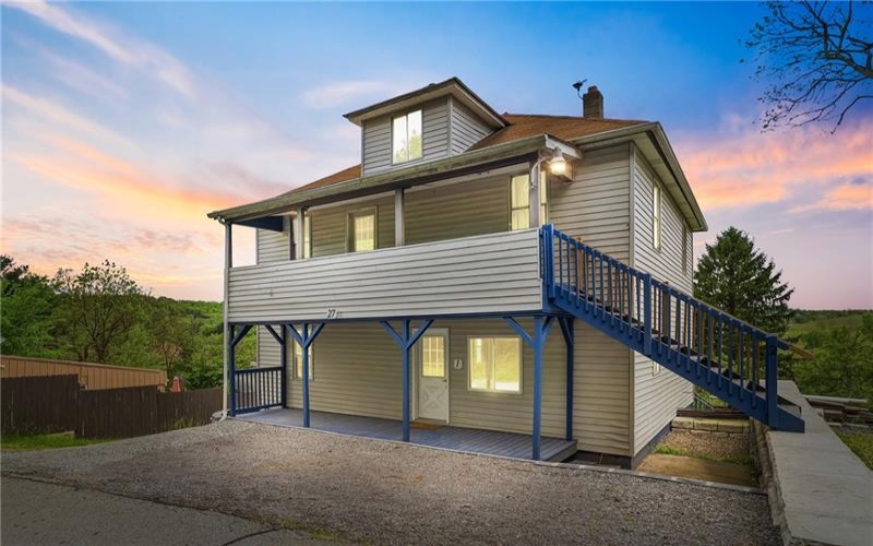27 1st St, Slovan, 15078, ,Multi-unit,For Sale,1st St,1755582