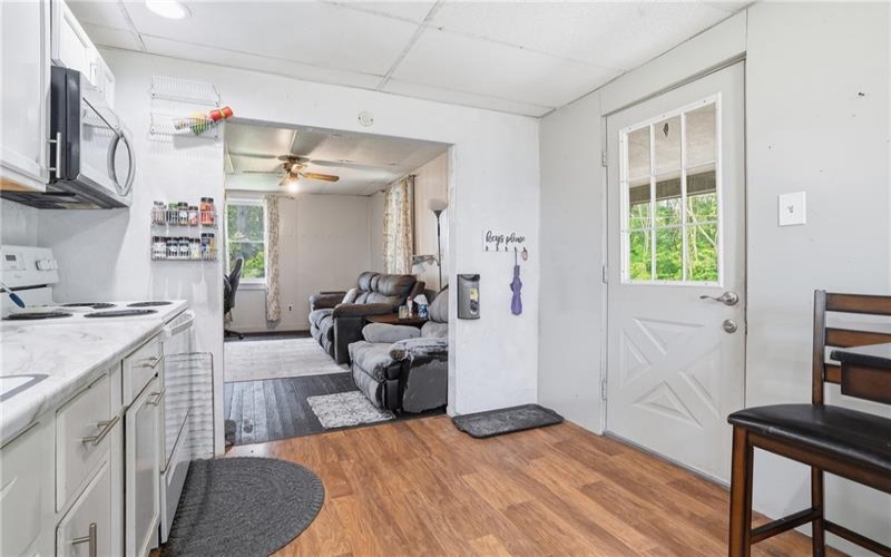 27 1st St, Slovan, 15078, ,Multi-unit,For Sale,1st St,1755582