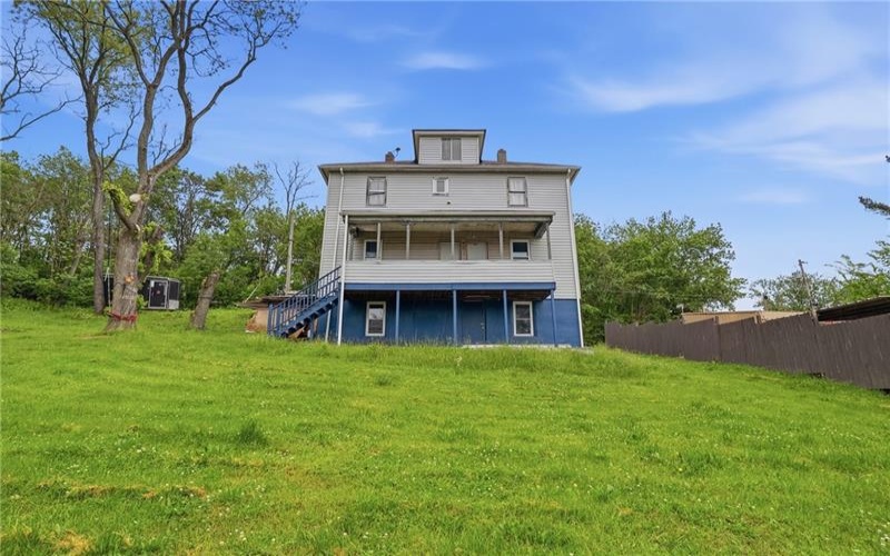 27 1st St, Slovan, 15078, ,Multi-unit,For Sale,1st St,1755582