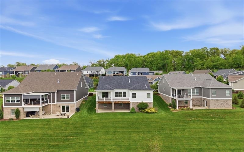214 Maid Marion Ln, Canonsburg, 15317, 3 Bedrooms Bedrooms, 7 Rooms Rooms,2.1 BathroomsBathrooms,Residential,For Sale,Maid Marion Ln,1755586