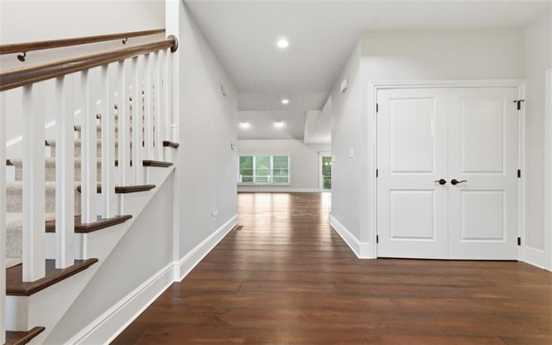 214 Maid Marion Ln, Canonsburg, 15317, 3 Bedrooms Bedrooms, 7 Rooms Rooms,2.1 BathroomsBathrooms,Residential,For Sale,Maid Marion Ln,1755586