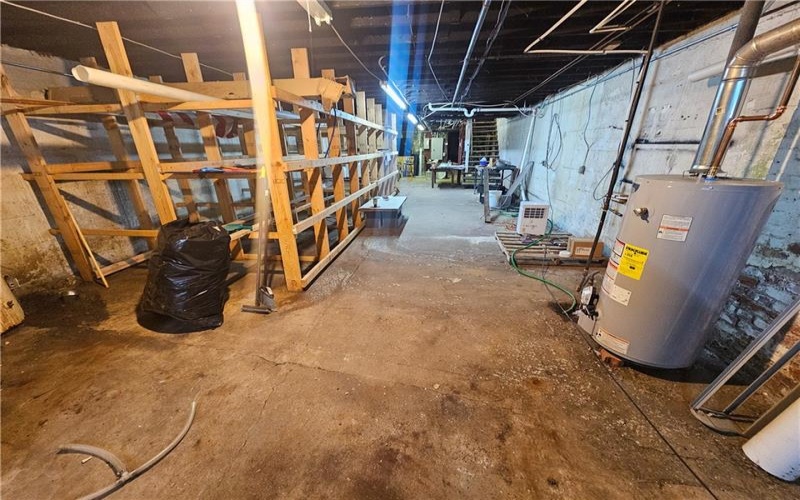 32 Main St, Washington, 15301, ,Commercial-industrial-business,For Sale,Main St,1755724