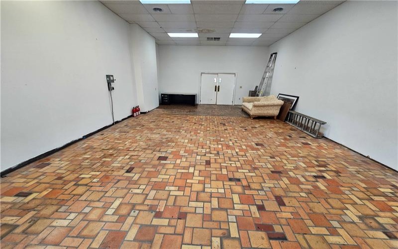 32 Main St, Washington, 15301, ,Commercial-industrial-business,For Sale,Main St,1755724
