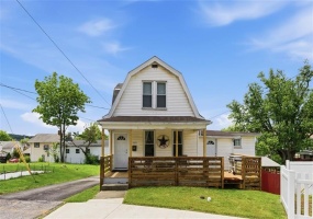 315 Burton Ave, Washington, 15301, 3 Bedrooms Bedrooms, ,2 BathroomsBathrooms,Residential,For Sale,Burton Ave,1755430