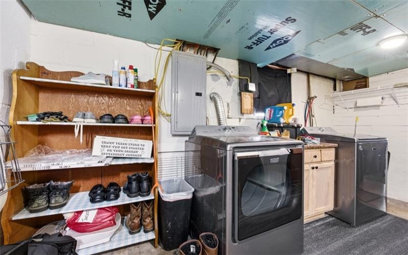 315 Burton Ave, Washington, 15301, 3 Bedrooms Bedrooms, ,2 BathroomsBathrooms,Residential,For Sale,Burton Ave,1755430